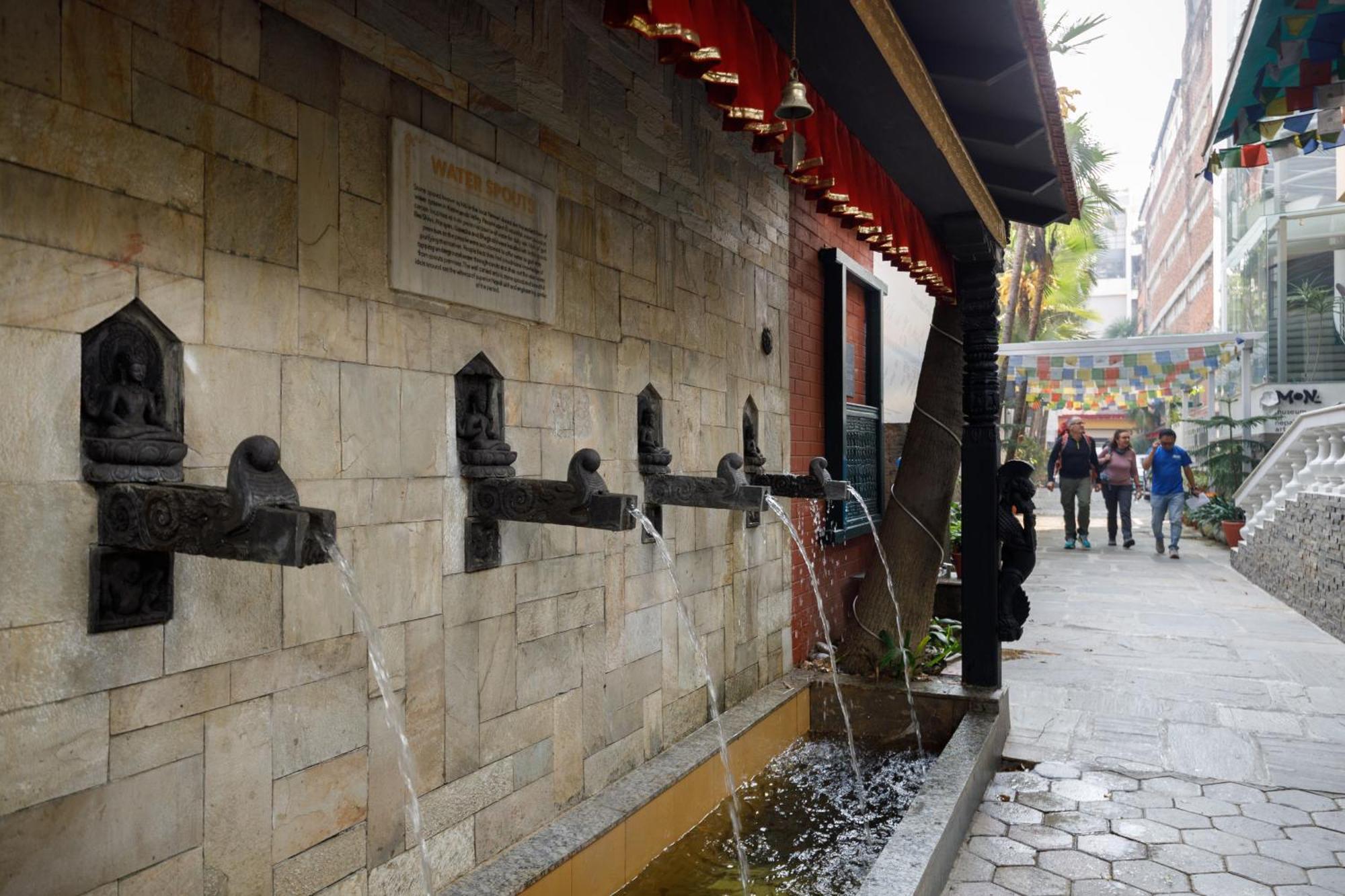 加德满都kgh集团酒店 外观 照片
